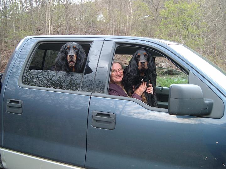 crgordons_38.jpg - Everyone enjoys a car ride, or in this case, a ride in the family truck.